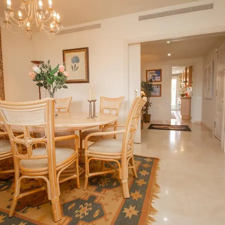 Apartamento Granados 1111 *